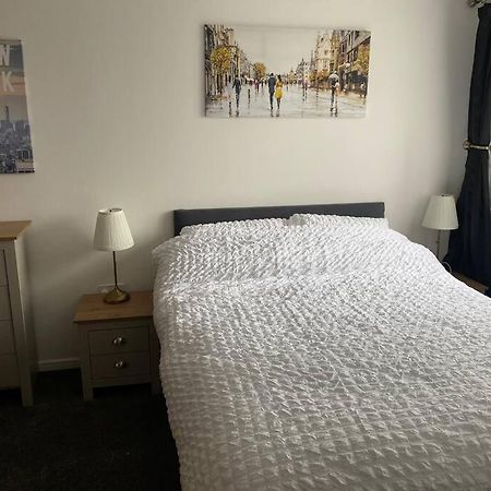 Lovely 2Nd Floor 2 Bed Flat Sleeps 4 Донкастер Экстерьер фото