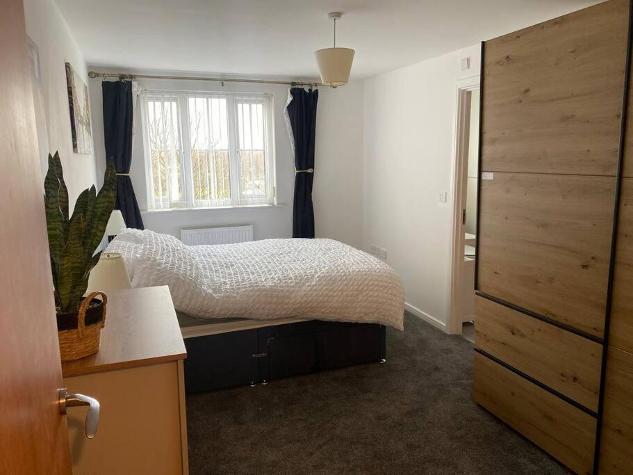 Lovely 2Nd Floor 2 Bed Flat Sleeps 4 Донкастер Экстерьер фото