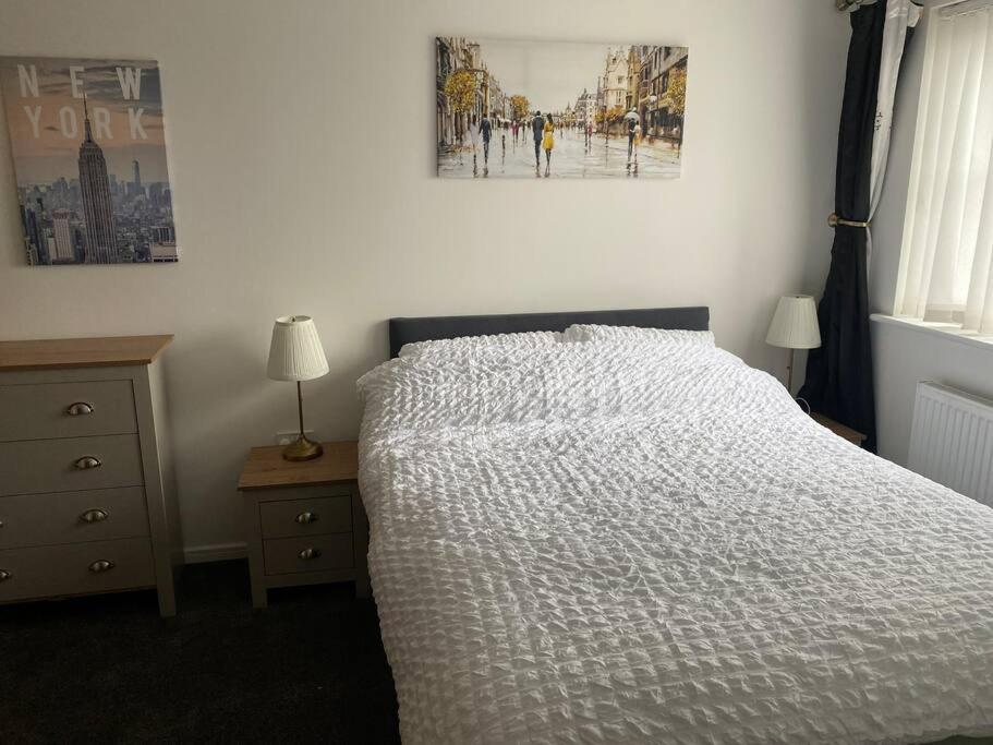 Lovely 2Nd Floor 2 Bed Flat Sleeps 4 Донкастер Экстерьер фото